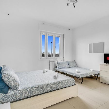 Rog27-Large Apartment With Transport Close To Home- Milán Exteriér fotografie