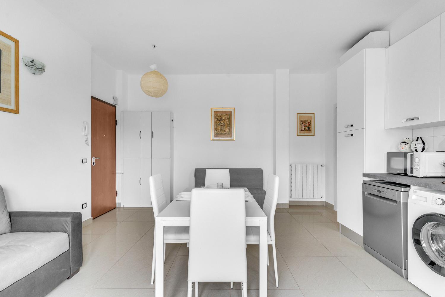 Rog27-Large Apartment With Transport Close To Home- Milán Exteriér fotografie